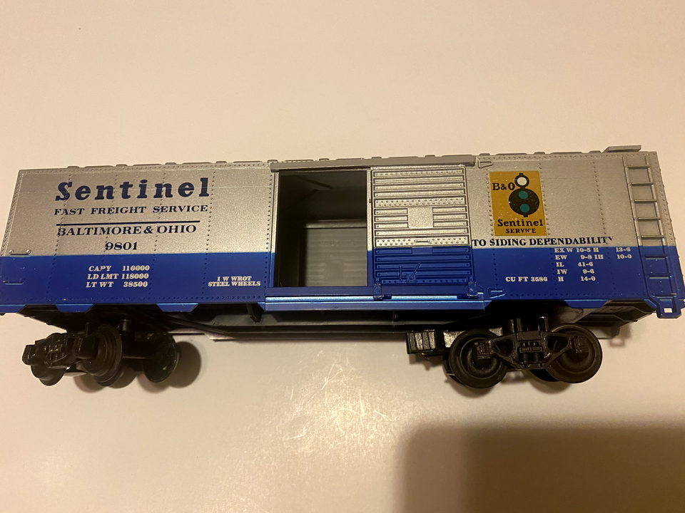 LIONEL 6-9801 Baltimore & Ohio Sentinel Box Car.